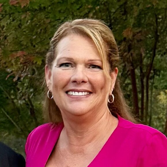 Meet your Posher, Andréa - Picture 1 of 1